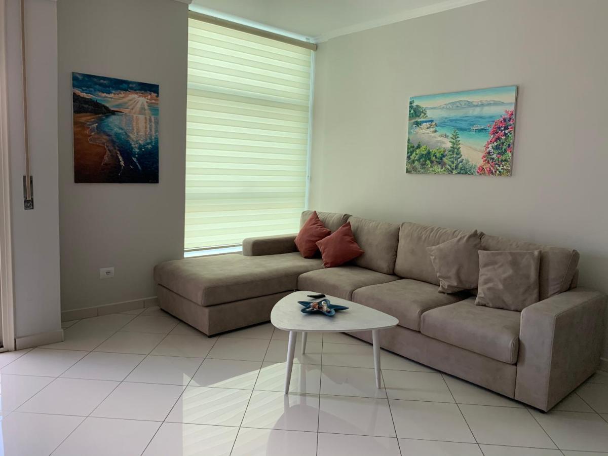 Pearl Seaview Apartment Vlorë Esterno foto