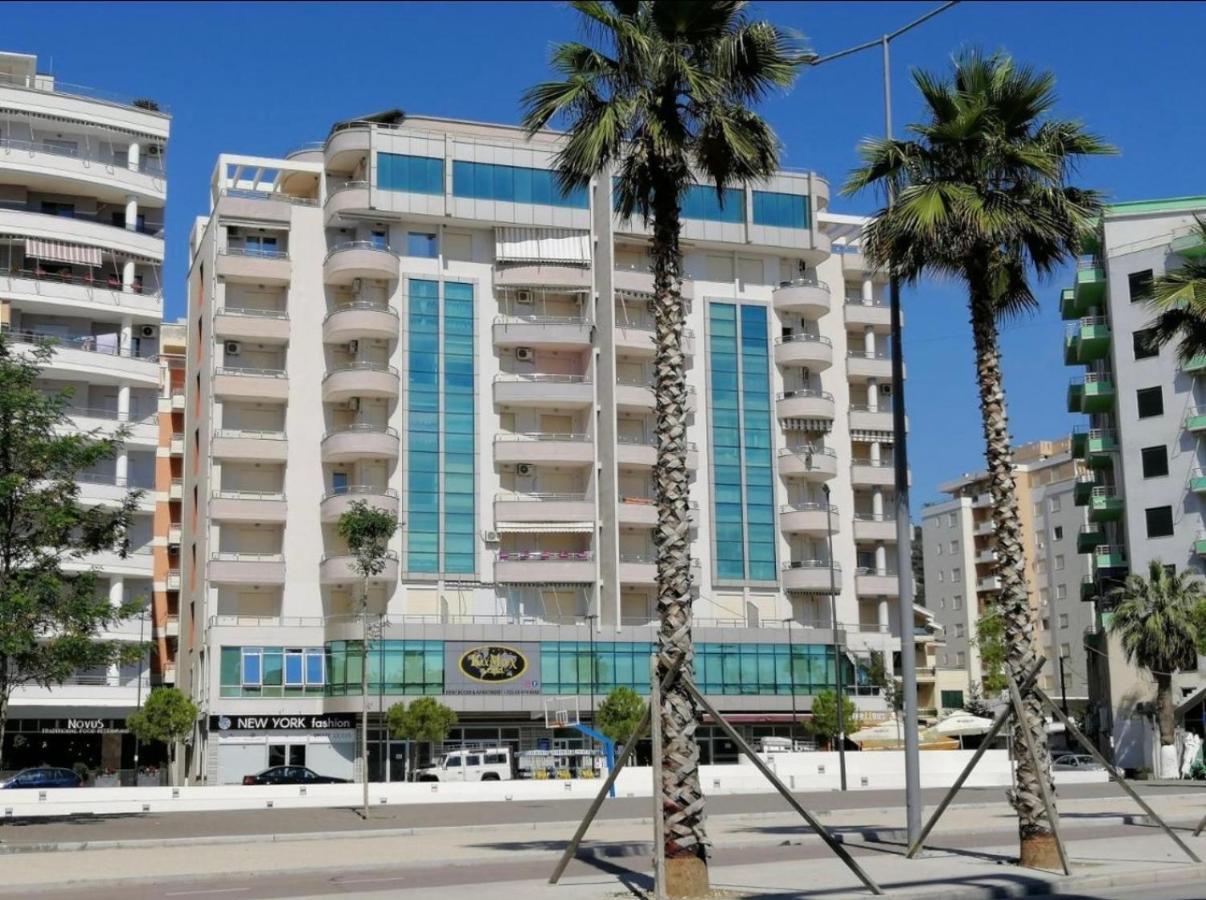Pearl Seaview Apartment Vlorë Esterno foto